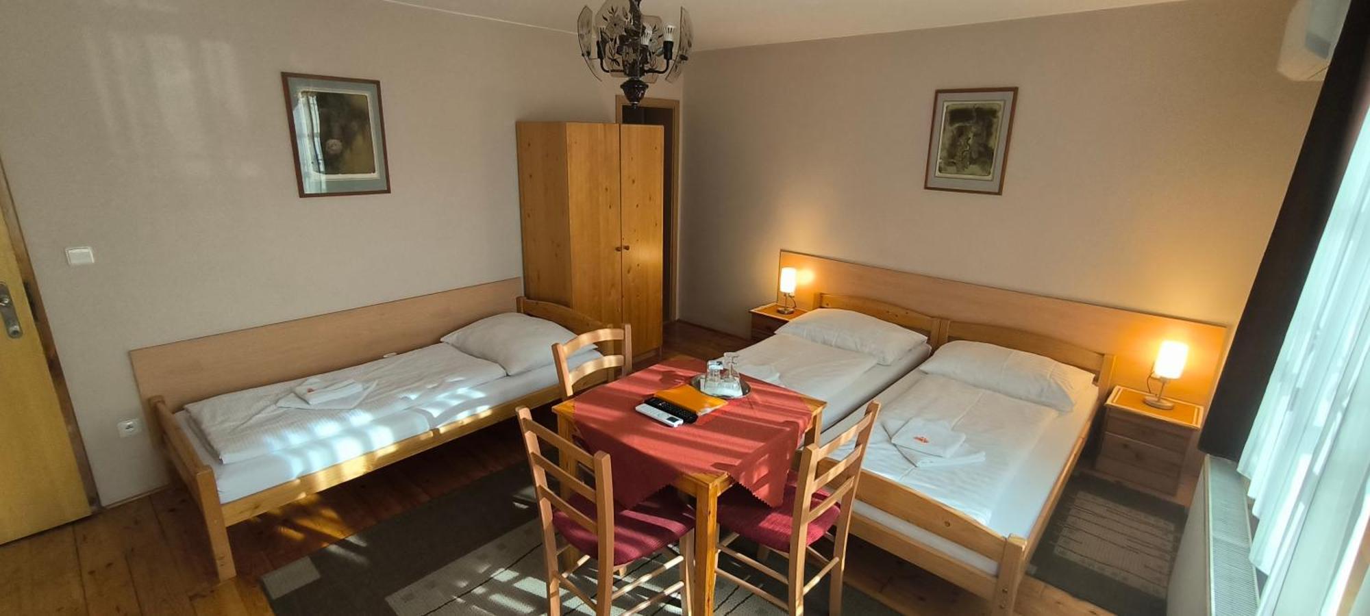 Břeclav 浪漫旅馆酒店 外观 照片