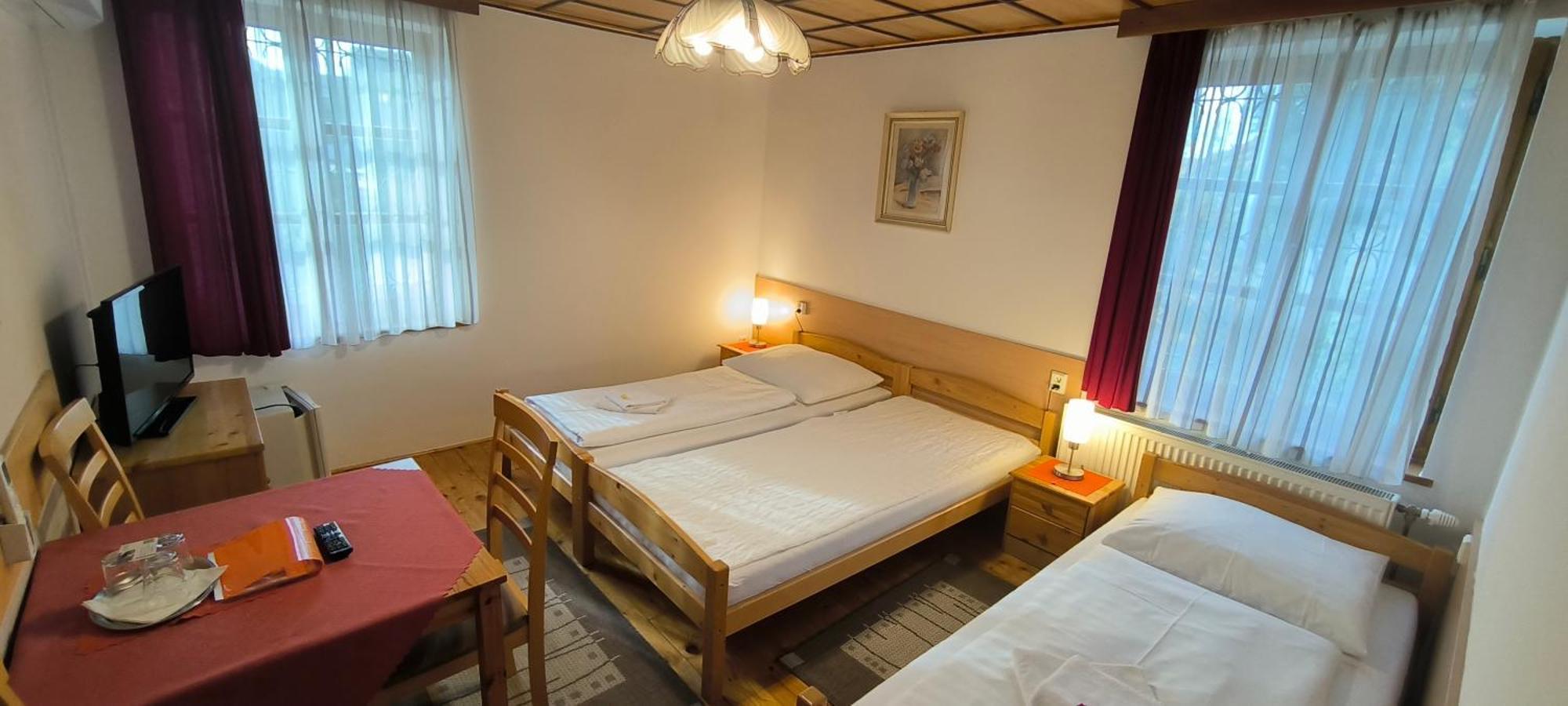 Břeclav 浪漫旅馆酒店 外观 照片